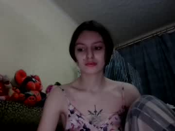 Lilycandy_ Chaturbate stream image from January 25, 2025