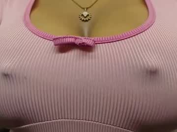 Sweet_Tits22 Chaturbate stream image from January 25, 2025