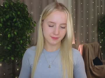Adele_Armas Chaturbate stream image from January 25, 2025