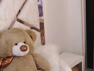 Angeliepastori Chaturbate stream image from January 25, 2025