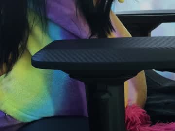 Kiralilime Chaturbate stream image from January 25, 2025