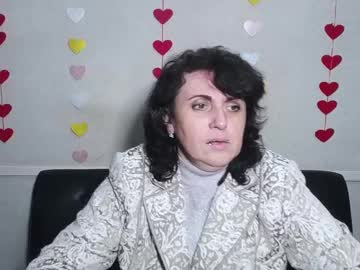 Luciami Chaturbate stream image from January 25, 2025