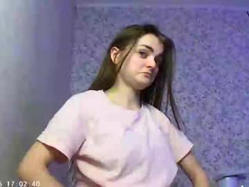 Sophiesuvi Chaturbate stream image from January 25, 2025