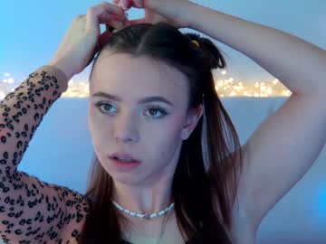 Elisabethdavis Chaturbate stream image from January 25, 2025