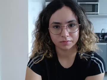 Gabysayrumi Chaturbate stream image from January 25, 2025