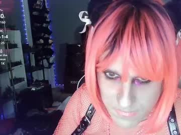 Gothic123451 Chaturbate stream image from January 25, 2025