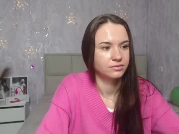 Kiaracriegs Chaturbate stream image from January 25, 2025