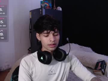 Weiz_Star Chaturbate stream image from January 25, 2025