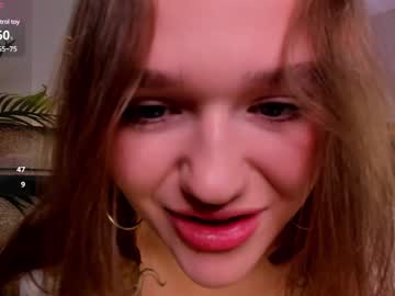 Charmingnana Chaturbate stream image from January 25, 2025