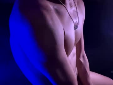Cloudsixtnine Chaturbate stream image from January 25, 2025