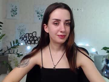 Emilylayer Chaturbate stream image from January 25, 2025
