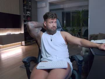 Enrikoblue Chaturbate stream image from January 25, 2025