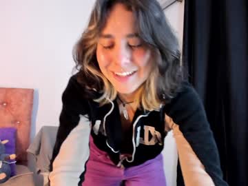 Riley_Colors Chaturbate stream image from January 25, 2025