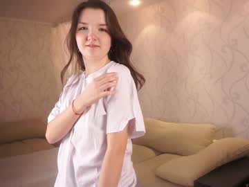 Sweet_Lips_Are_Made Chaturbate stream image from January 25, 2025