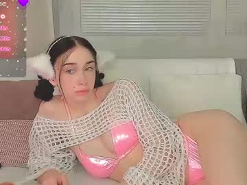 Aliceplaysss Chaturbate stream image from January 25, 2025