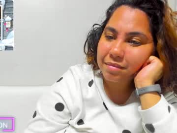 Isobel_Adams20 Chaturbate stream image from January 25, 2025