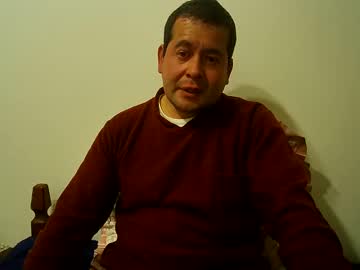 Felipebb40 Chaturbate stream image from January 25, 2025