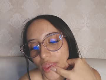 Hilaryrhodes Chaturbate stream image from January 25, 2025