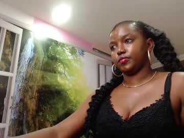 Karlota_Peach Chaturbate stream image from January 25, 2025