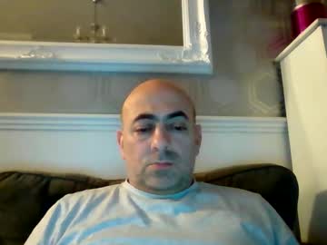 Knickerwhipper Chaturbate stream image from January 25, 2025