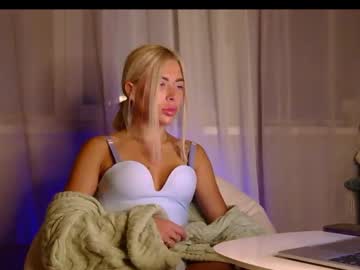 Melony_69 Chaturbate stream image from January 25, 2025