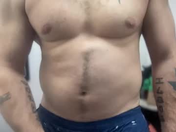 2petitejewelz Chaturbate stream image from January 26, 2025