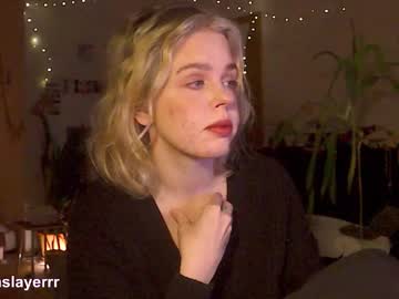 Alienslayerrr Chaturbate stream image from January 26, 2025