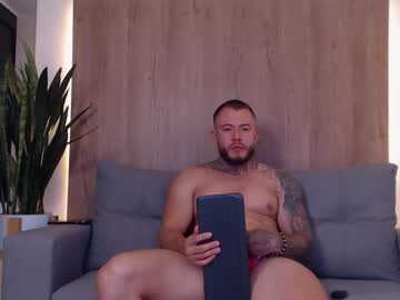 Lianjones9 Chaturbate stream image from January 26, 2025