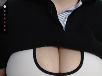 Tarrant_ Chaturbate stream image from January 26, 2025