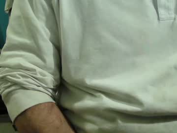 Vknow Chaturbate stream image from January 26, 2025
