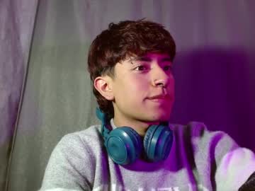 Eather_Luxury Chaturbate stream image from January 26, 2025