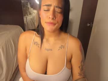 Lia_R Chaturbate stream image from January 26, 2025