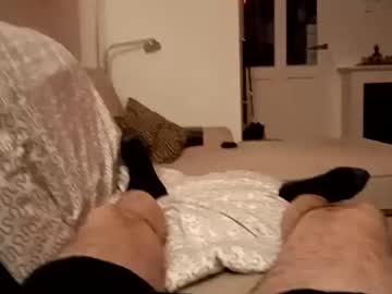 Emielalm Chaturbate stream image from January 26, 2025