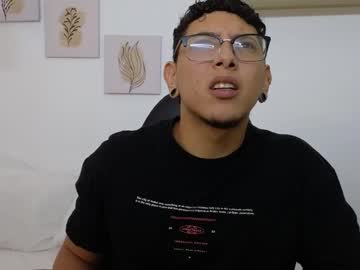 Honey_Savagee Chaturbate stream image from January 26, 2025