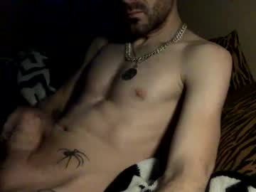 Luxxsix86 Chaturbate stream image from January 26, 2025