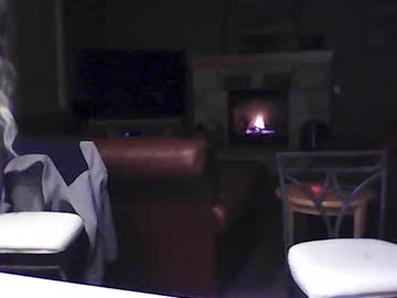 Petelake19 Chaturbate stream image from January 26, 2025