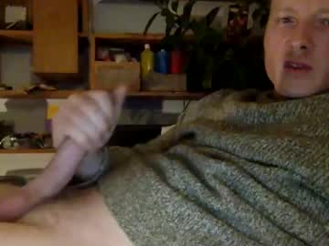 Gruendamien Chaturbate stream image from January 26, 2025