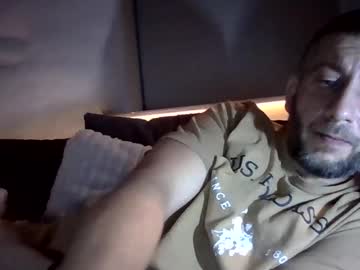 Johnnypoly Chaturbate stream image from January 26, 2025
