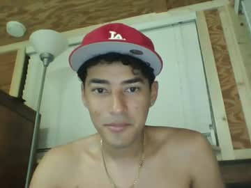 Prettyboy_Us Chaturbate stream image from January 26, 2025