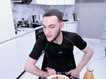 Sexykolya Chaturbate stream image from January 26, 2025