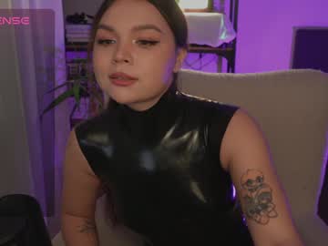 Alicesweetlove Chaturbate stream image from January 26, 2025