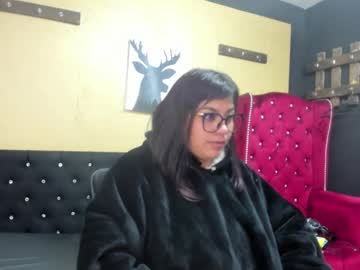 Dannagarza Chaturbate stream image from January 26, 2025