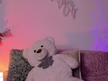 Julieta_Cooper20 Chaturbate stream image from January 26, 2025