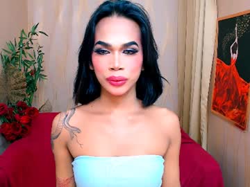 Sluttylouise_Moores Chaturbate stream image from January 26, 2025