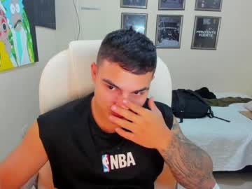 Yker18 Chaturbate stream image from January 26, 2025