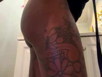 Karamelkandy69 Chaturbate stream image from January 26, 2025