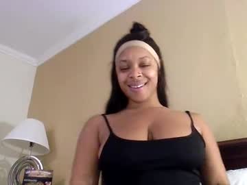Sweetnina0925 Chaturbate stream image from January 26, 2025