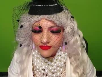 Vanesacrossdresser Chaturbate stream image from January 26, 2025