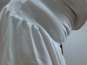 Karolhot_X Chaturbate stream image from January 26, 2025