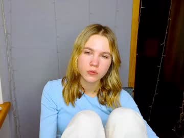 Katerynagordon Chaturbate stream image from January 26, 2025